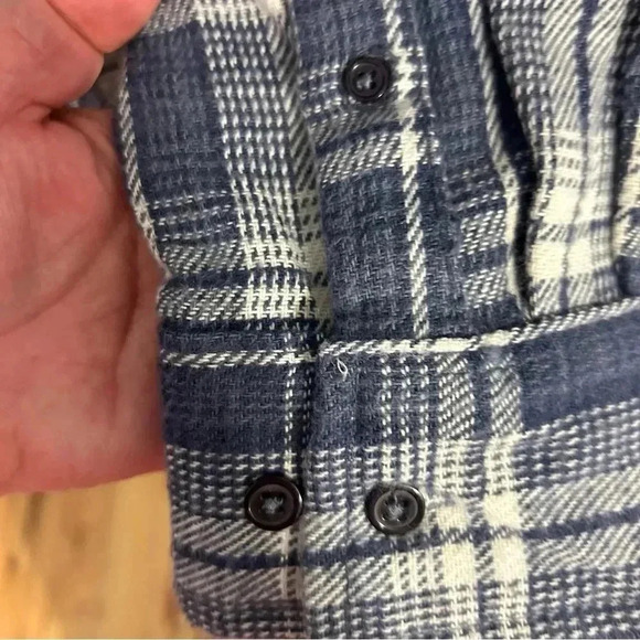 Men’s extra large craftsman long sleeve heavyweight flannel shirt button up. EPC - Picture 8 of 9
